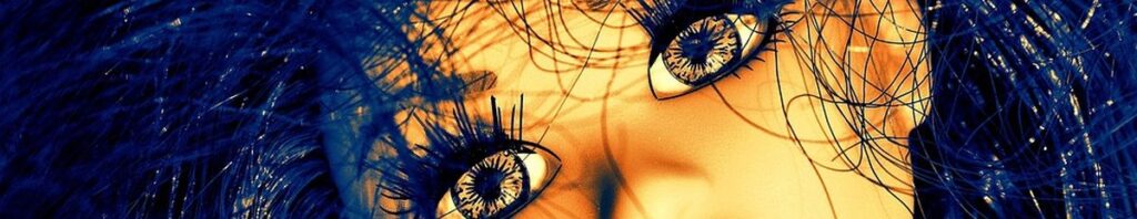 Puppe mit blauen Haaren - Blogthema - das Ende einer Epoche.