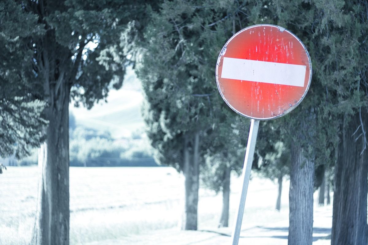 Durchfahrt Verboten Schild